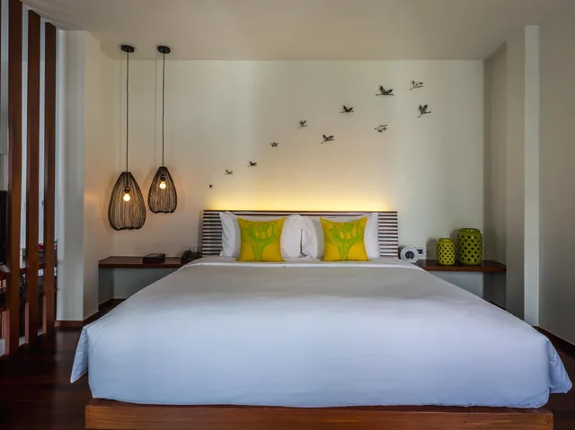 جناح غراند بسرير كوين، The Aviary Hotel 1/2