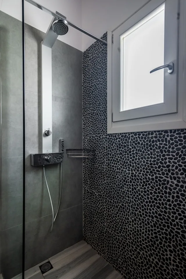 Deluxe, Queen Bed, Sea View, Ground Floor, En Milo 6/6