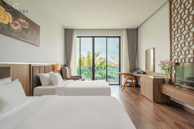 3 Bedrooms, Villa, Twin Beds, 2 King Beds, Beach Front, Private Pool، Rosa Alba Resort and Villas Tuy Hoa 3/5