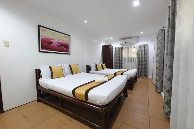 بنغل عائلي بأربعة أسرّة وسريرين كوين بغرفتي نوم، Loreland Farm Resort 2/5