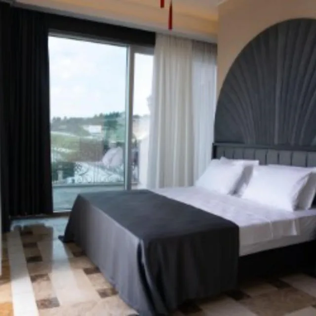 جناح ديلوكس، Kronos Hotel 1/4