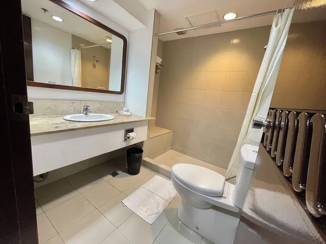 غرفة ديلوكس بسرير كوين، The VIP Hotel Cagayan De Oro 6/7