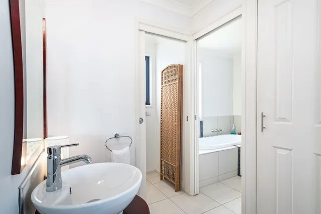 Spa, Deluxe, Family, Suite, 2 Queen Beds، Madsen Retreat 9/9
