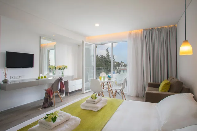 جناح استوديو ديلوكس مع أريكة، Anemi Hotel & Suites 1/7