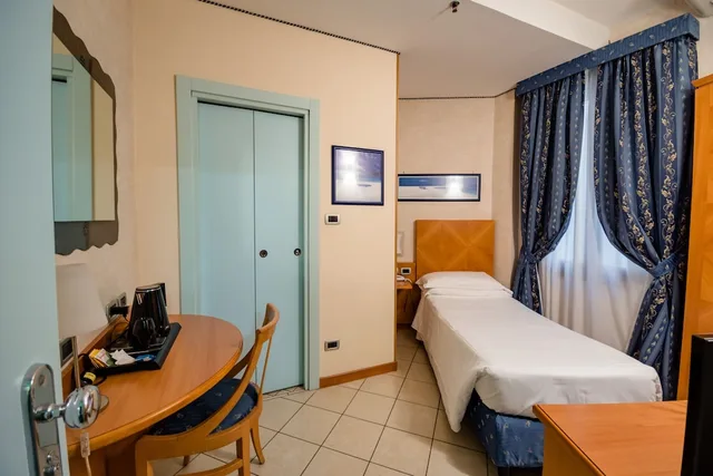 غرفة مفردة، Albergo Centrale Bologna 13/20