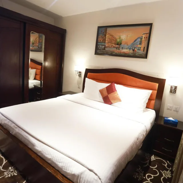 جناح ملكي بشرفة، Naylover Hotel Suites 4/10