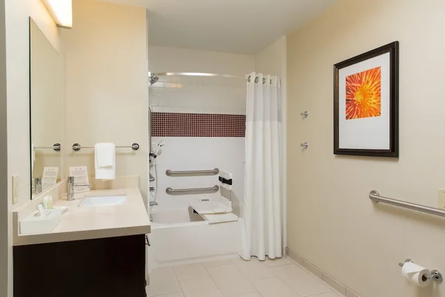 جناح استوديو بسرير كينج بمطبخ لذوي الإعاقة، Staybridge Suites Corona South 7/8