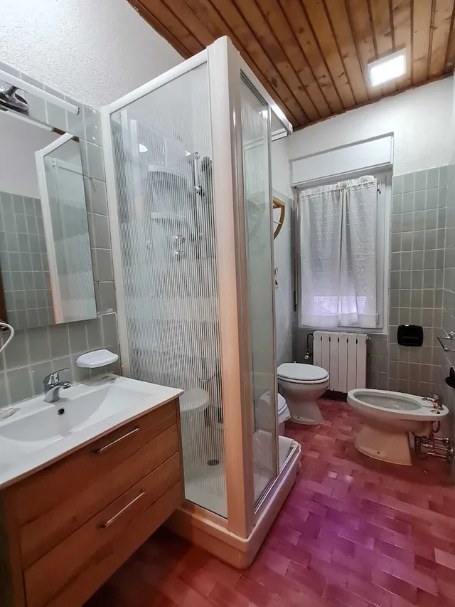 غرفة كومفورت ثلاثية بسرير كوين وسرير فردي، Hotel Excelsior Cimone 8/8