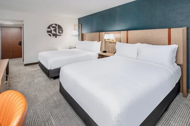 غرفة قياسية بسريرين كوين، Holiday Inn Friso by IHG 4/7