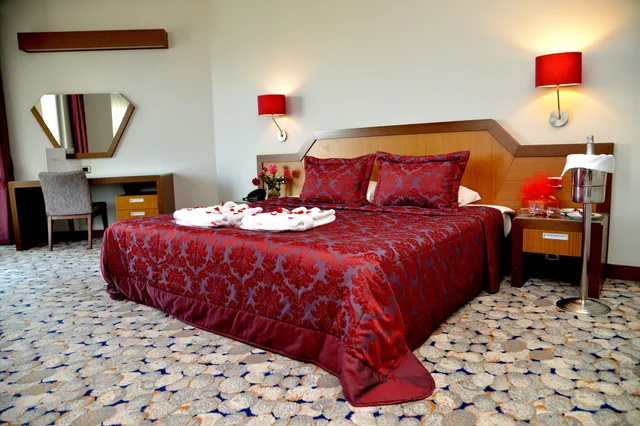 جناح غراند بسرير كينج بإطلالة على البحر، Hotel Hegsagone Marine Asia 2/6