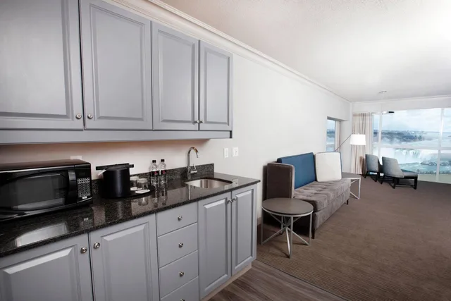 جناح رئاسي جونيور بسرير كينج، Niagara Falls Marriott on The Falls 5/7