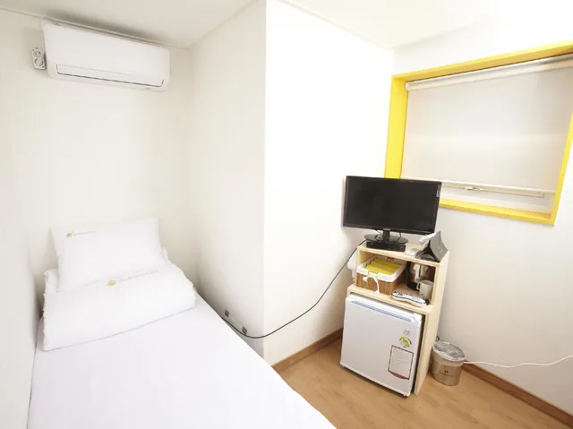 غرفة مفردة بحمام خاص، 24 guesthouse Seoul Station 2/2