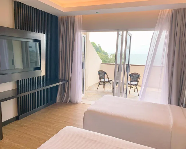 Deluxe, Twin Beds, Sea View, Villea Port Dickson 2/2