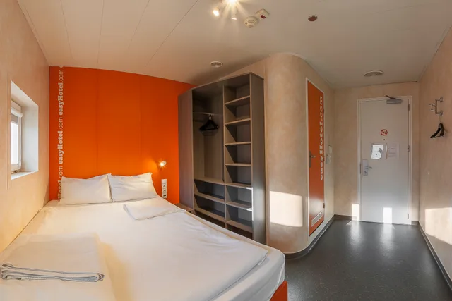 غرفة قياسية بسرير مزدوج، TL Hotel Budapest 2/6