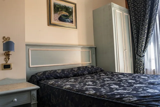 2 Bedrooms, Apartment, 1 Double and 3 Single Beds, Garden View, Balcony، Garibaldi 3/5