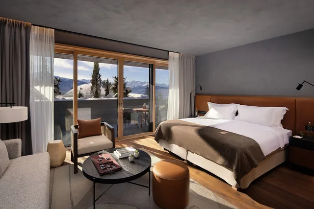 جناح بسرير كينج بشرفة، Six Senses Crans Montana 2/7