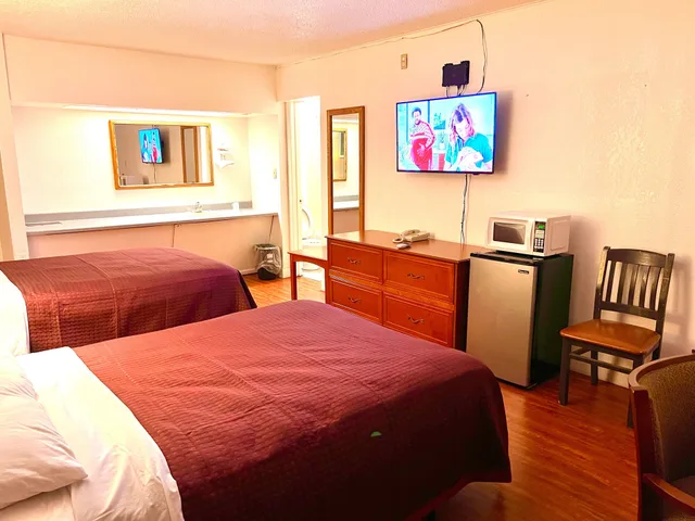 غرفة بسريرين مزدوجين، Thunderbird Motel Hillsboro 1/10