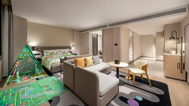 غرفة بريميوم بسرير مزدوج، Holiday Inn Shanghai Pudong Airport 3/4