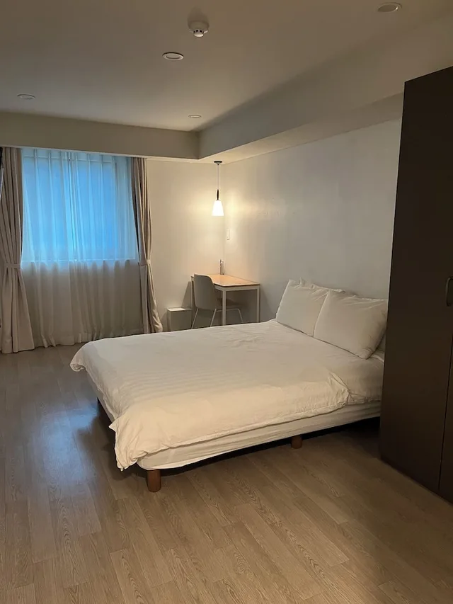 غرفة ديلوكس بسرير مزدوج، Upflo Hostel 1/4