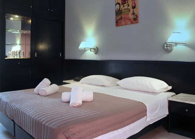 غرفة سوبيريور بسريرين منفصلين بإطلالة على البحر مع أريكة، Skion Palace Hotel 3/10