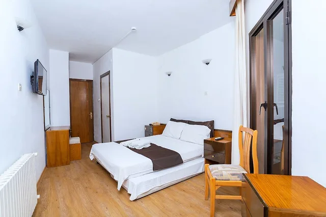 غرفة قياسية بسرير كوين، Kabasakal Hotel 2/6