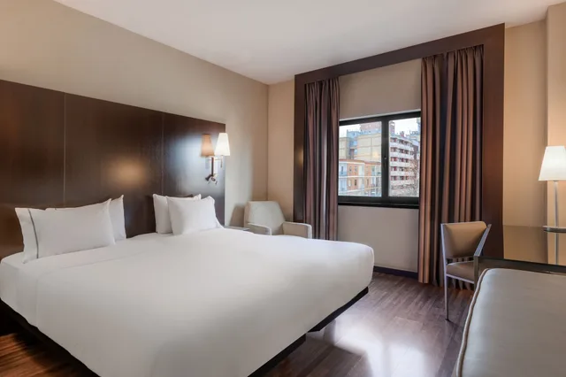 غرفة قياسية بسرير كوين، Ac Hotel By Marriott Zamora 1/8