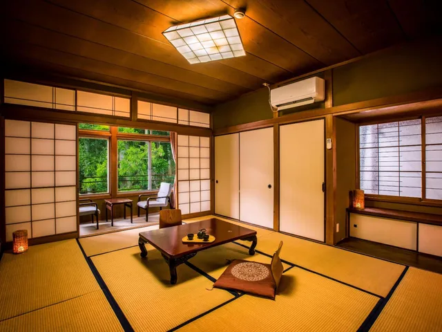 غرفة يابانية غربية سوبيريور بحمام مشترك، Ooedo Onsen Monogatari Gero Bekkan 3/3