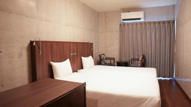 Adjoining, Condo, Twin Beds, Kitchen, Lounge Access, The Breakfast Hotel Porto Ishigaki 2/10