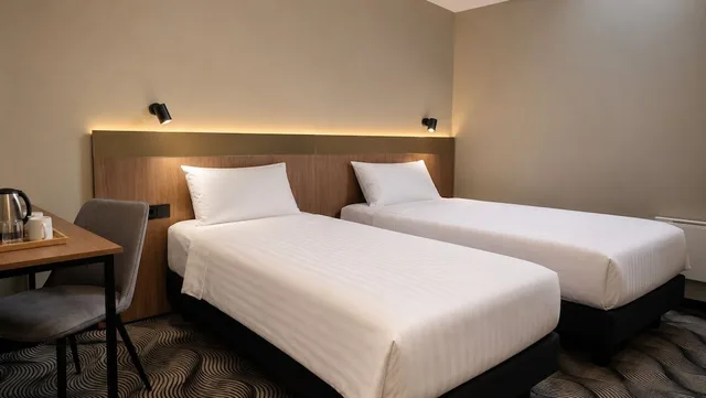 Room, Double Bed, City Hotels Algirdas 1/4
