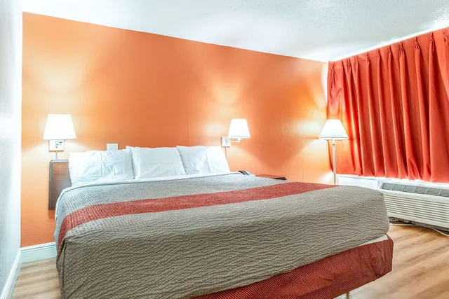 غرفة ديلوكس بسرير كينج لذوي الإعاقة، Motel6 Natchitoches, LA 4/10