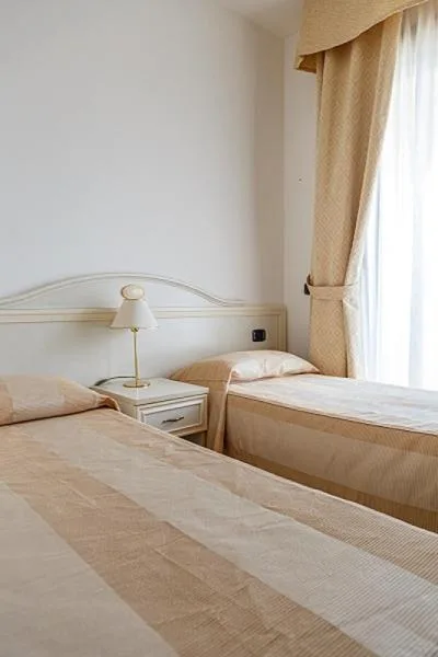 غرفة بسريرين منفصلين، Hotel Villa Sofia 4/10