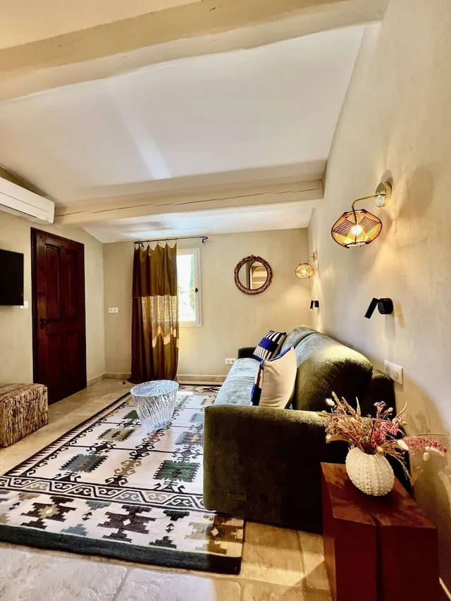 Junior Suite, Queen Bed, La Dimora 3/7