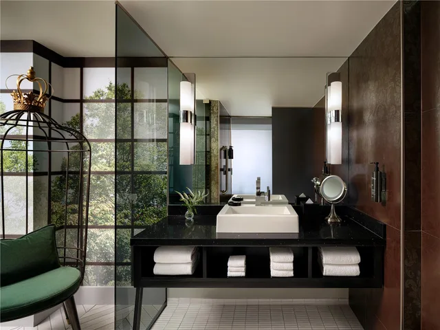 Midtown, Suite، The Starling Atlanta Midtown, Curio Collection by Hilton 2/2