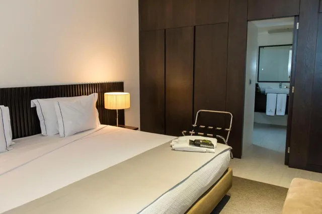 جناح، Hotel Perola 1/2