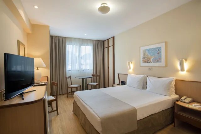 غرفة فاخرة بسرير مزدوج، Windsor Plaza Copacabana 1/5