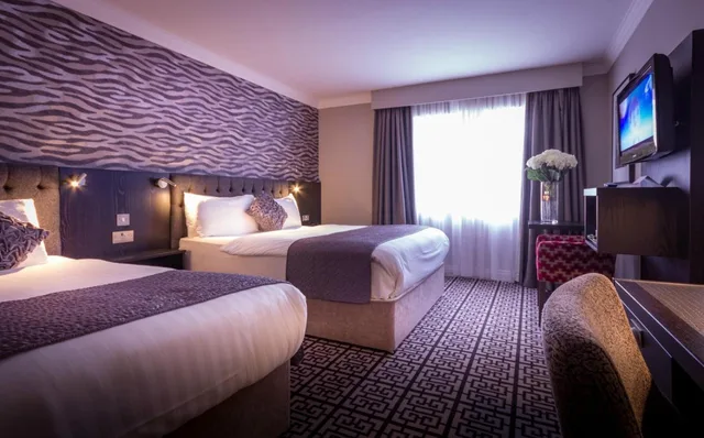 غرفة بسرير مزدوج أو سريرين منفصلين، Talbot Hotel Stillorgan 2/5