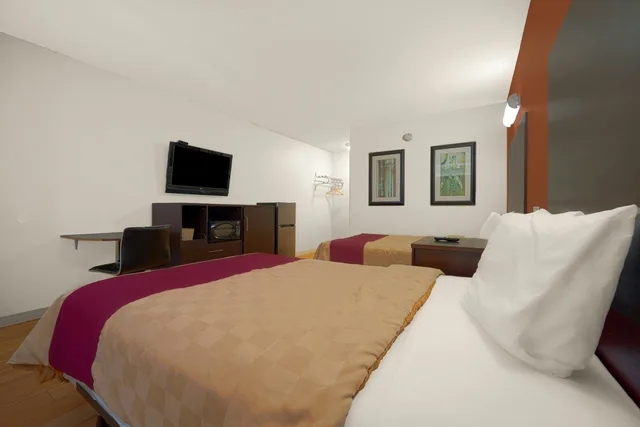 غرفة بسريرين مزدوجين، Mojave Hotel 1/8
