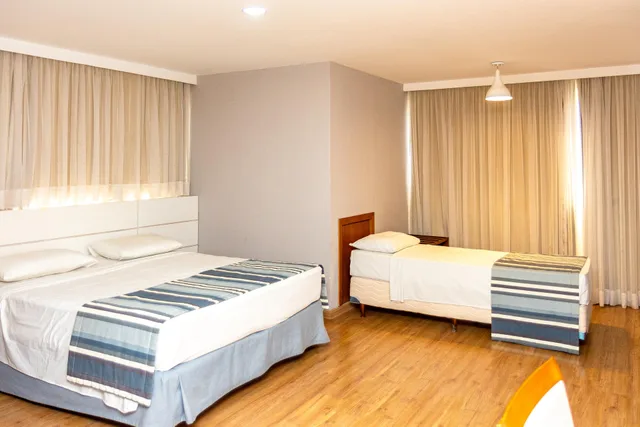 جناح ثلاثي، Salvador Business Flat 2/4