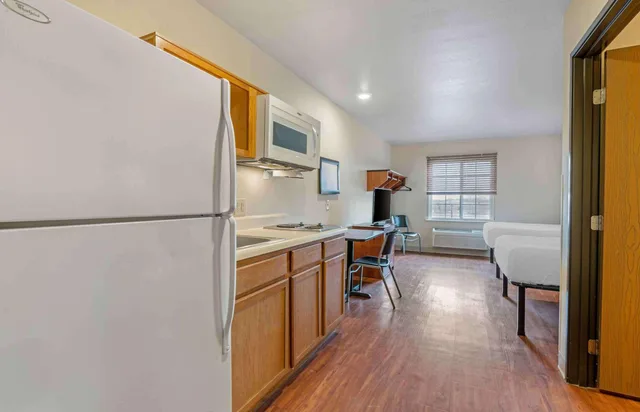 Room, 2 Double Beds, Extended Stay America Select Suites - Indianapolis - Greenwood 6/7