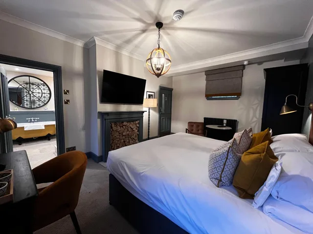 Suite, Blackwell Grange 1/9