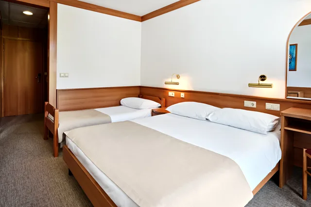 غرفة قياسية مع سرير إضافي، Maistra Select Astarea Hotel 2/6