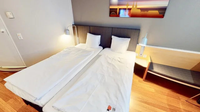 غرفة بسريرين منفصلين، Ibis Cologne Airport Hotel 9/10