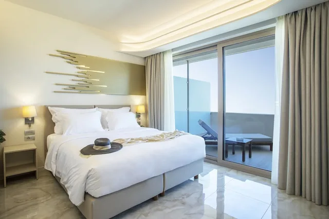 جناح سيغنتشر بسرير كينج، Green Suites Boutique Hotel 5/10