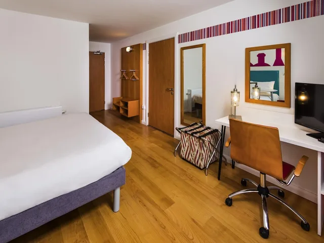 غرفة بسرير كوين، Ibis Styles Barnsley 4/6