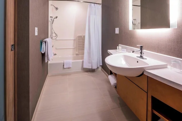 استوديو بسريرين كوين مع أريكة، Springhill Suites Fishkill 5/7