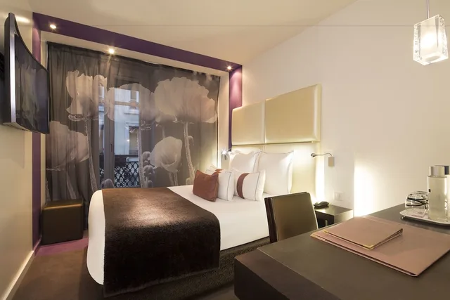 غرفة كلاسيكية صغيرة بسرير كوين، Grand Hotel Saint Michel 5/8