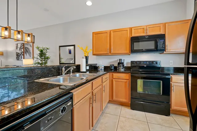 فيلا بإطلالة على البحيرة بغرفتي نوم، Encantada Resort Vacation Townhomes by IDILIQ 6/6