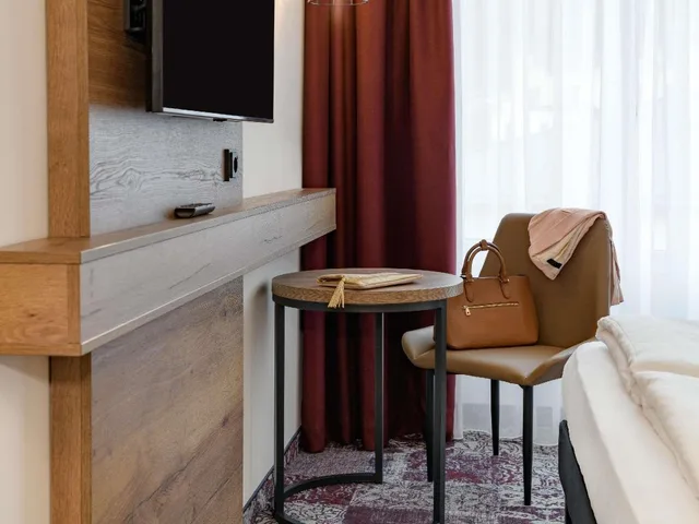 غرفة قياسية بسرير مزدوج، ibis Styles Coburg 8/10