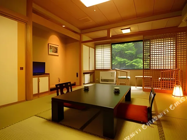 Japanese, Select, Standard, with View, Tatami، Towadako Shinzantei 1/1