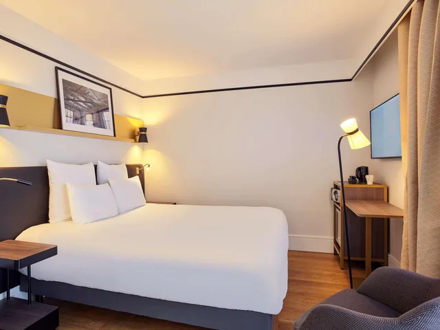 غرفة سوبيريور بسرير مزدوج بإطلالة على الحديقة، Mercure Paris Saint-Ouen 1/2